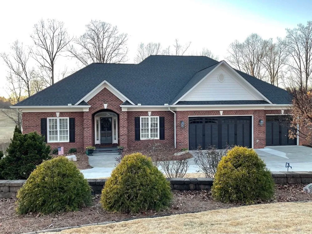 new roof replacement on Lake Hickory NC