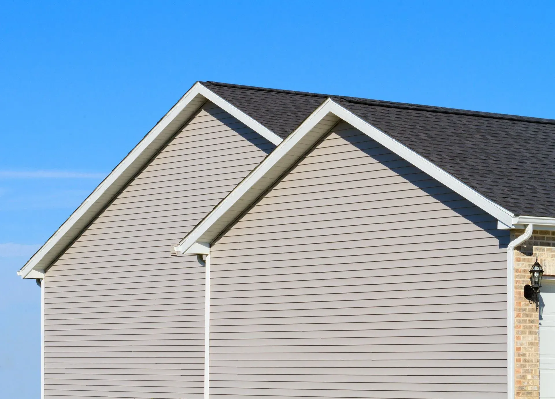 siding repair services in Hickory NC and all of Catawba, Caldwell, Alexander and Iredell Counties