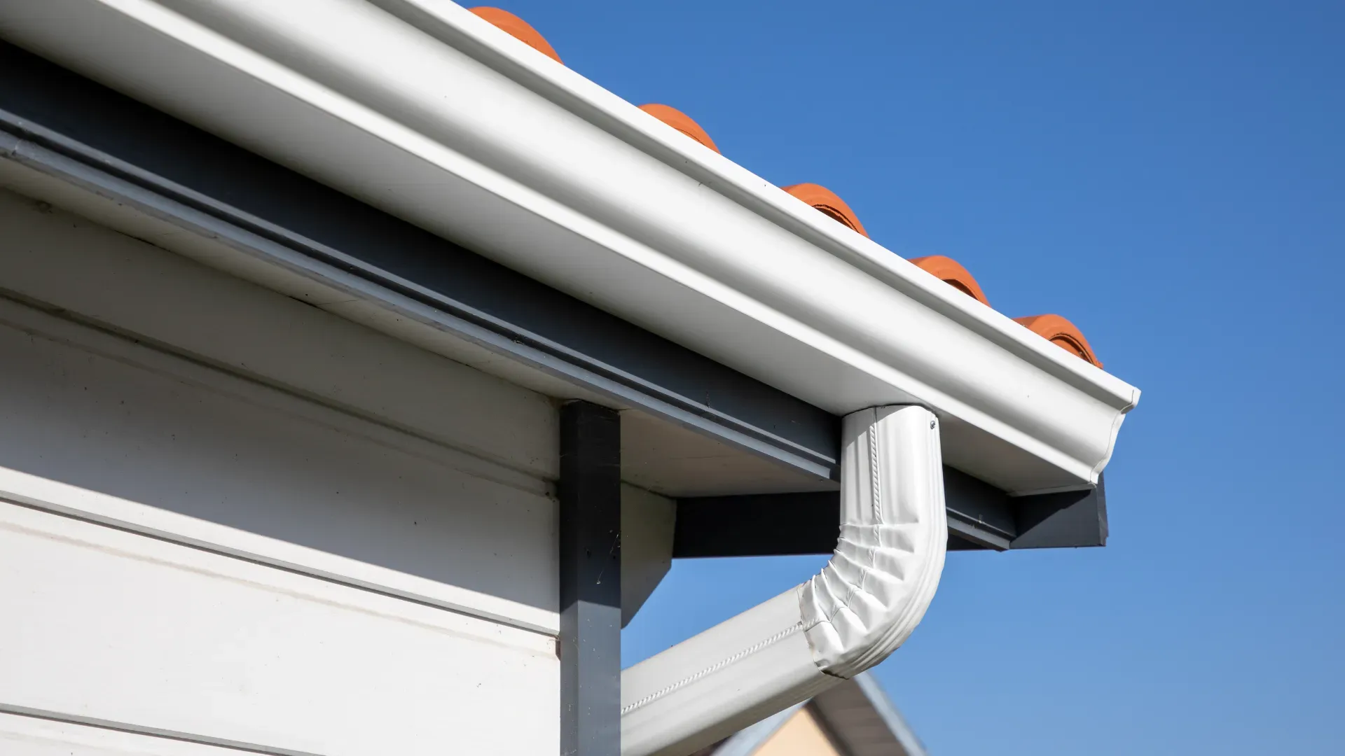 gutter repair services in Hickory NC and all of Catawba, Caldwell, Alexander and Iredell Counties